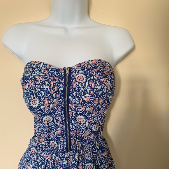 Sleeveless Jumpsuit w/ Pockets - Picture 1 of 5